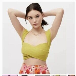 urban renewal urban outfitterd chartreuse knit crop S